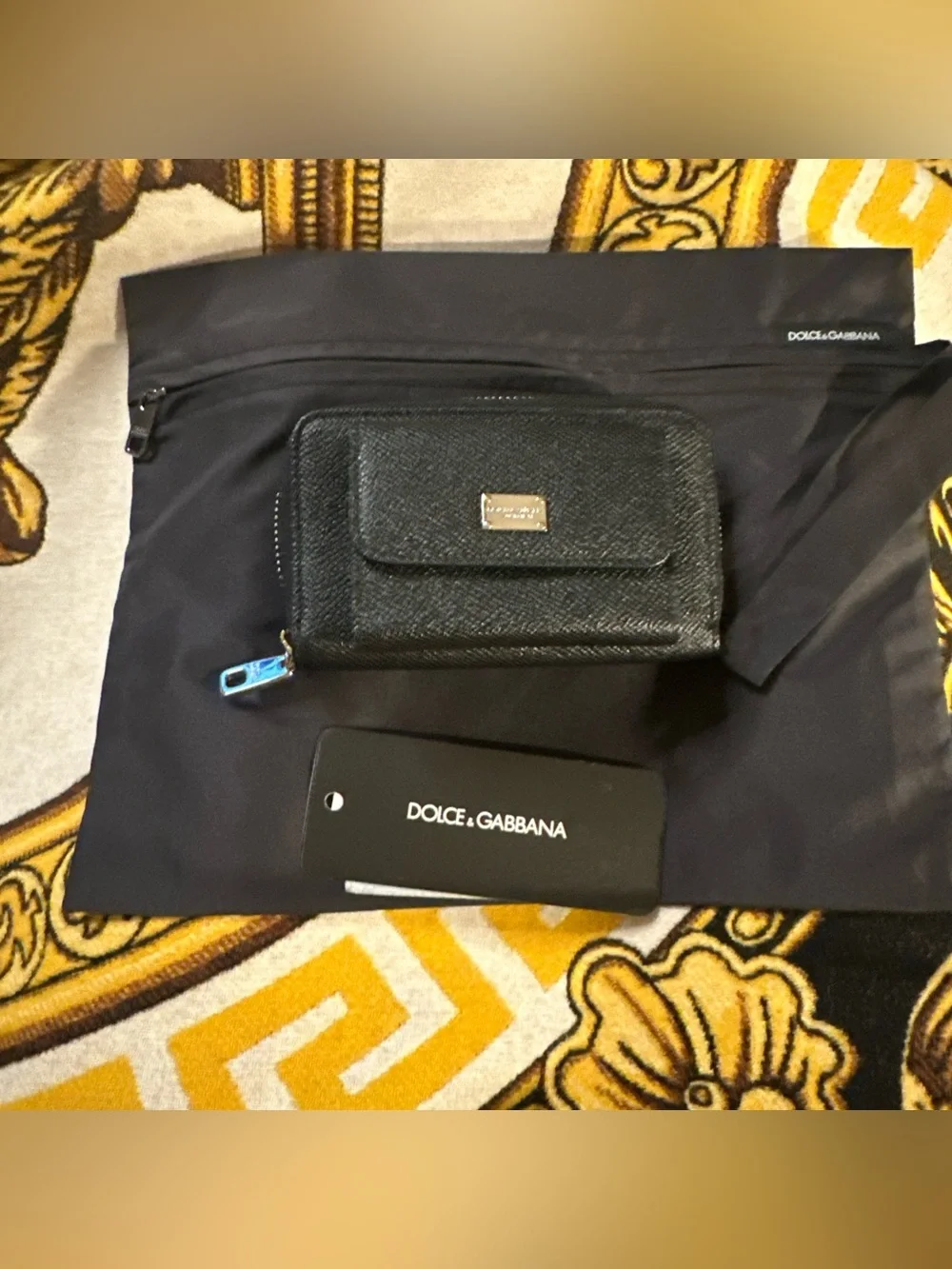 Dolce & Gabbana Men’s Black Dauphine Calfskin Textured Leather Wallet NWT